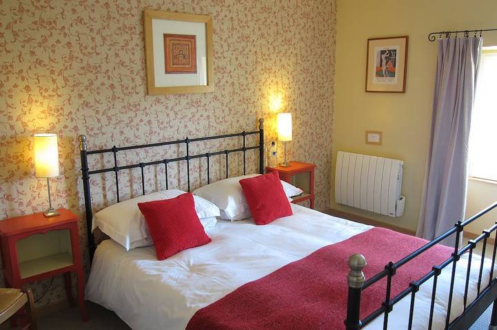 Location de vacances pour 5 personnes, avec jardin et terrasse à Frôlois - 2