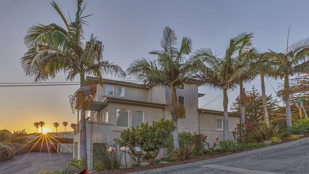 Ganze Wohnung, Stilvolle und aktualisierte Ocean View Condo in Cayucos, San Luis Obispo County