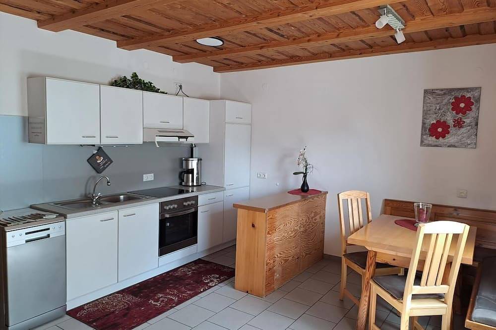 Ganze Wohnung, Ferienwohnung Gottal Christine (70qm) in Neuschönau, Šumava Mountains