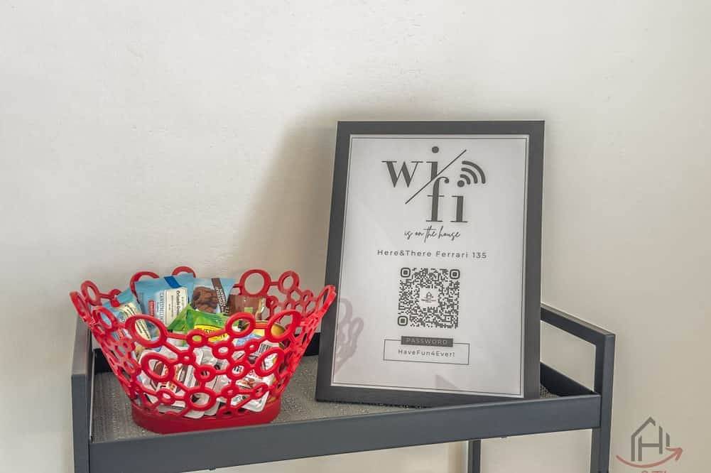 Appartamento intero, [Mare a 3 min] Treni a 8 min • A/C • Free Wifi in Bagni Moby Dick, Albisola Superiore