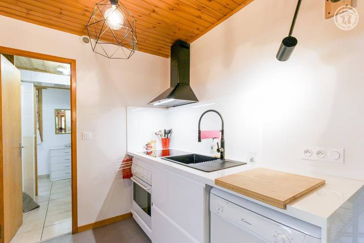 Gîte pour 4 personnes, avec jardin à Bozel - 4