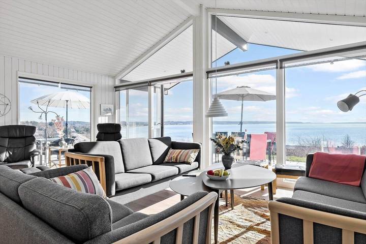 Ferienhaus für 8 Personen, mit Garten und Terrasse in Egsmark Strand - 2