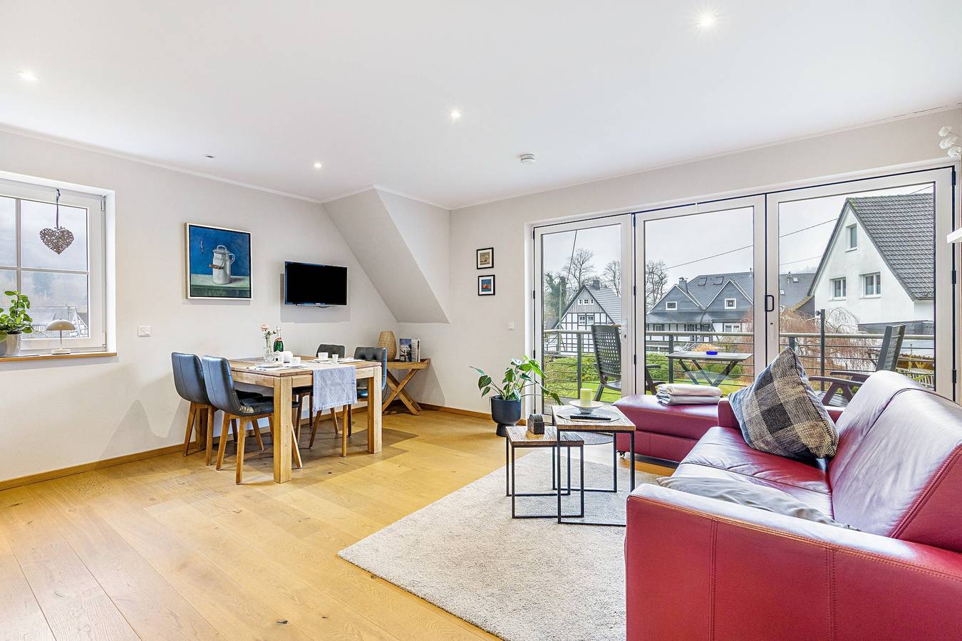 Ganze Wohnung, Apartment 'Ferienwohnung Nachtigal C, 50qm' mit Bergblick, gemeinsamer Terrasse und Wlan in Lennestadt, Sauerland