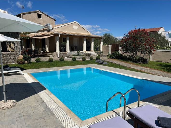 Villa pour 6 personnes, avec Balcon ainsi que Jardin et Vue sur le lac