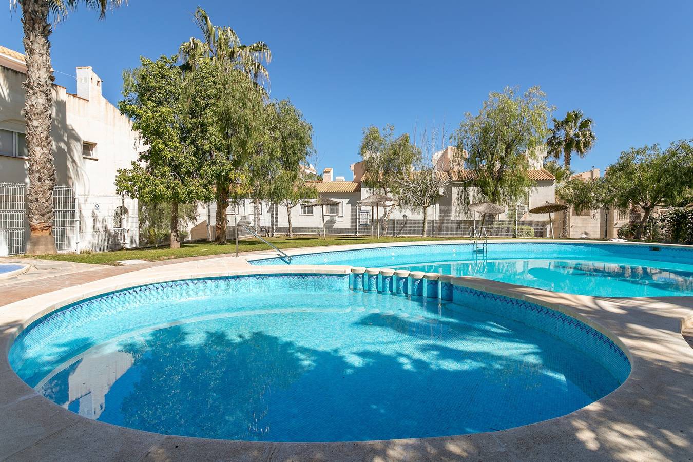 Vacation Home "Sol Gran Alacan"' near Beach with Shared Pool & Wi-Fi in Santa Pola, Costa Blanca