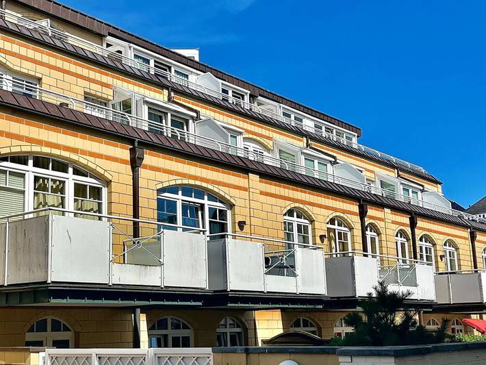 Ferienwohnung für 3 Personen, mit Balkon und Pool sowie Sauna - 1