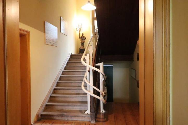 Ferienhaus 'Haus Tanegg' mit Bergblick, privaten Balkon und Wlan in Igls, Innsbruck