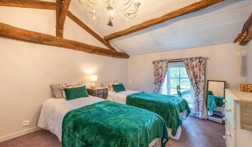 Location de vacances pour 5 personnes, avec vue et jardin dans Argentonnay - 3