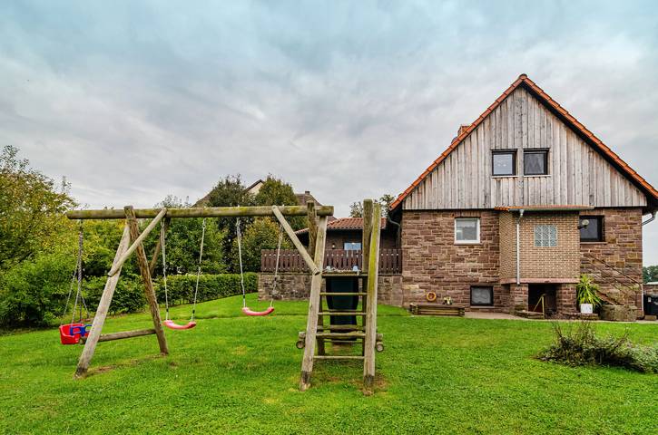 Bauernhof für 16 Personen, mit Sauna und Garten in Hessen - 2