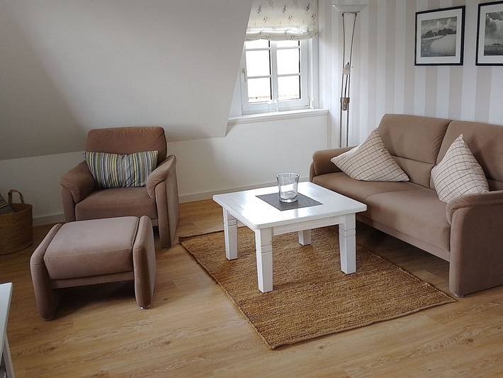 Ferienwohnung für 4 Personen, mit Terrasse und Garten in Oldsum - 3