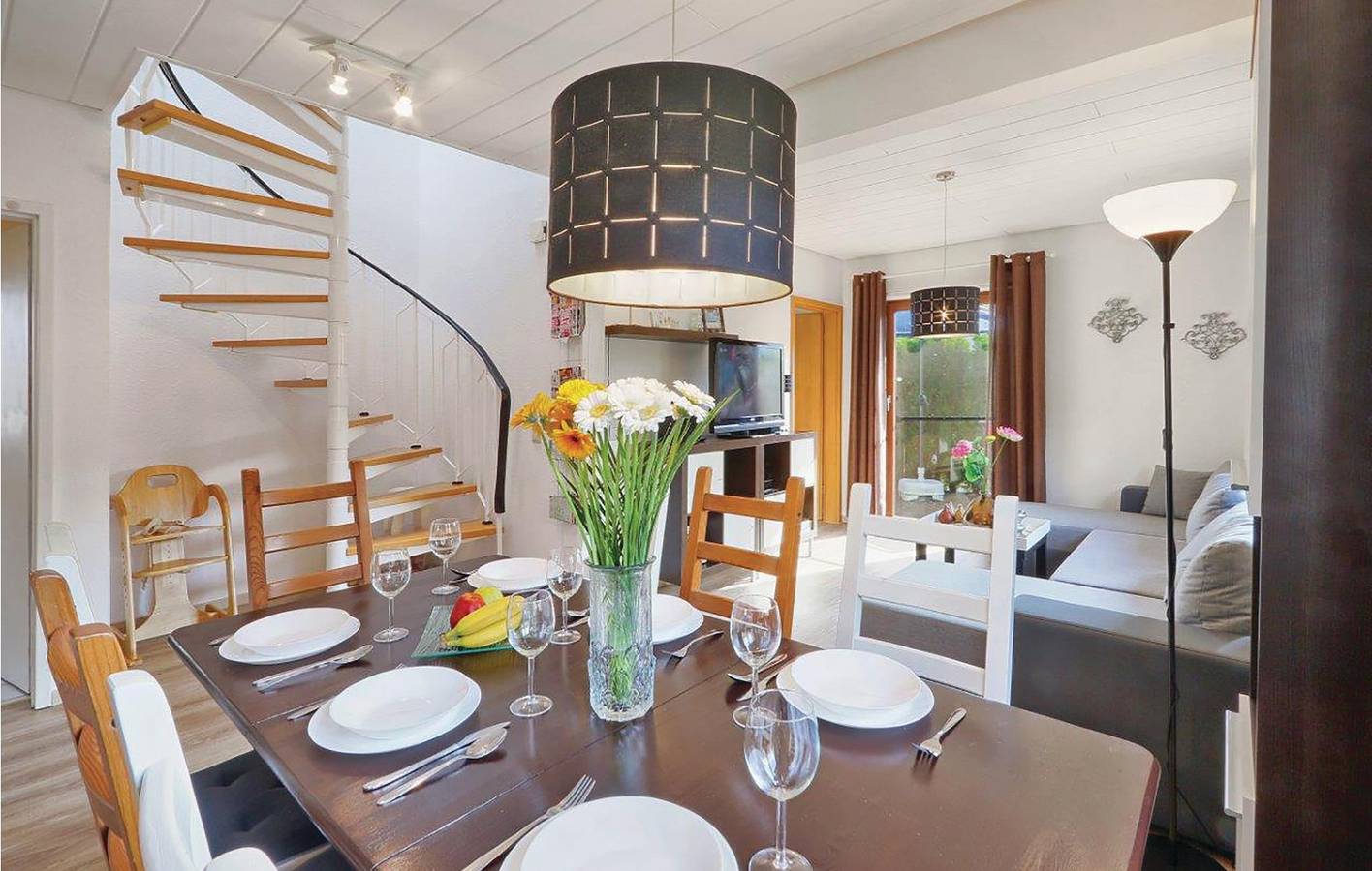 Rückzugsort im Stadtzentrum mit Sauna, Terrasse und WiFi in Kirchheim, Knüllgebirge