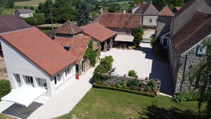 Gîte pour 4 Personnes dans Perreuil, Région d'Autun, Photo 2