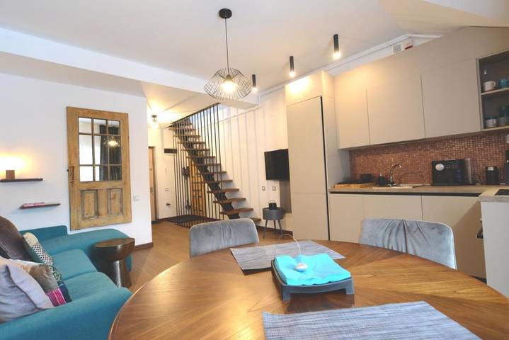 Ferienwohnung für 2 Personen, mit Balkon und Terrasse sowie Ausblick
