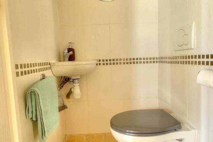 Location de vacances pour 2 personnes, avec jardin à Lissieu - 4