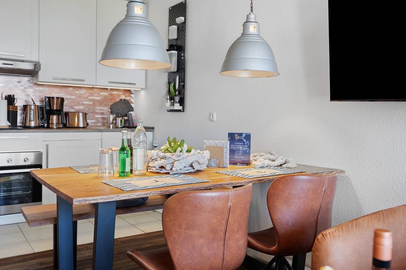 Appartement entier, Appartement à l'hôtel « Krabbenkiste » avec vue sur la mer, jardin commun et Wi-Fi in Wunstorf, Lac de Steinhude