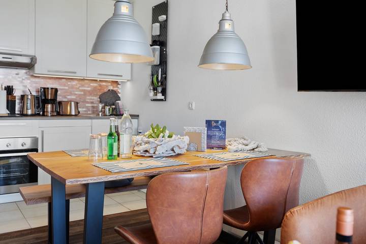 Ganze Wohnung, Apartment im Hotel 'Krabbenkiste' mit Meerblick, Gemeinschaftsgarten und Wlan in Wunstorf, Steinhuder Meer