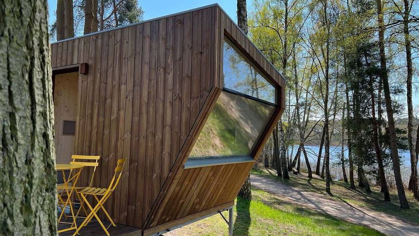 Ferienhaus für 2 Personen, mit Terrasse und Seeblick sowie Ausblick - 1