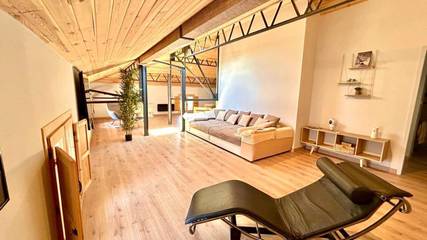 Gîte pour 13 personnes, avec vue à Err
