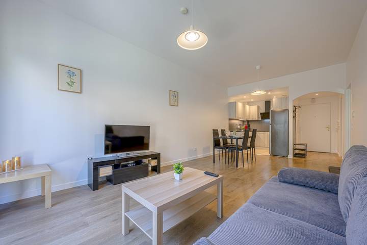 Appartement de vacances pour 4 personnes, avec Jacuzzi et Terrasse ainsi que Piscine et Sauna à Aix-les-Bains