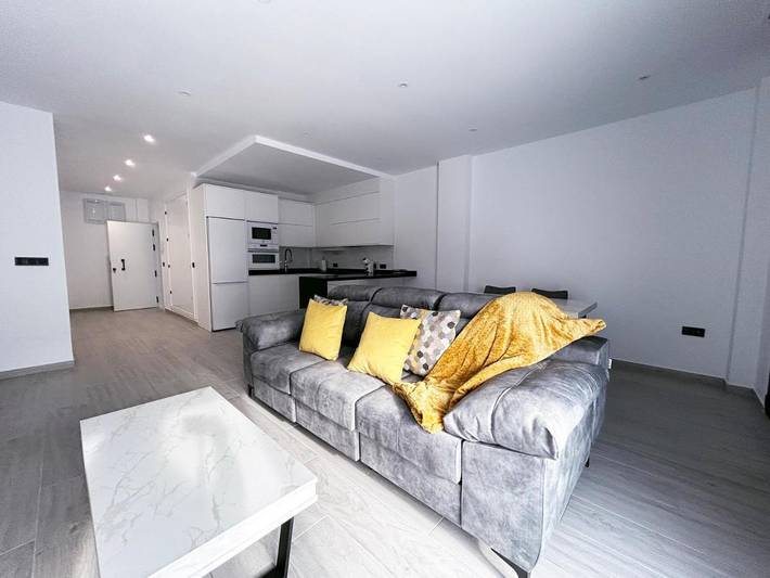 Apartamento para 6 personas, con Balcón y Terraza además de Piscina y Vistas en Pozoblanco