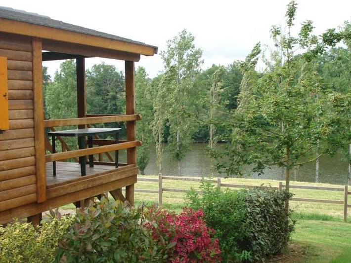 Chalet pour 5 personnes, avec vue sur le lac dans l' Aveyron - 2