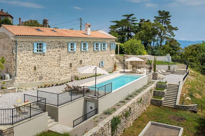 Ferienhaus für 8 Personen, mit Sauna und Garten sowie Terrasse