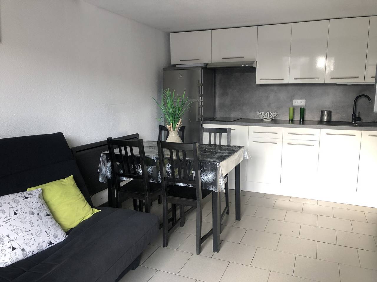 Saint-Cyprien : Villa T2 Mezzanine 4/5 Pers, Moderne, Plage à 500m, Parking Privé, Animaux Ok in Saint-Cyprien, Côte d'Améthyste