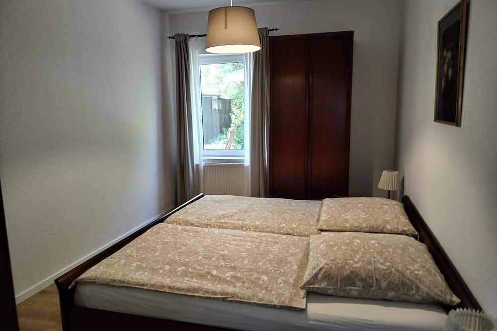 Ganze Wohnung, Schöne Ferienwohnung mit großer Außenterrasse in Deichnähe in Simonsberg, Nordseeküste