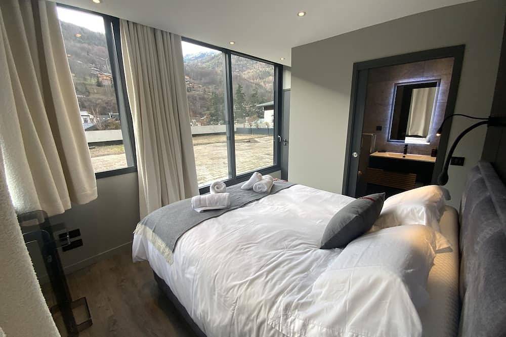 Entire apartment, Luxury Apartment In Brides in Brides-les-Bains, Les Trois Vallées