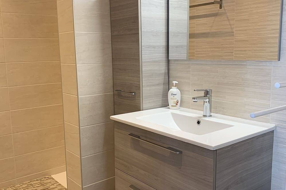 Appartement entier, T3 sur le port de carnon à 50 m de la plage in Carnon-Plage, Mauguio