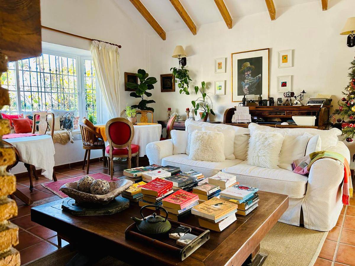 At Home in Malaga Stay & Solo Travellers in Rincón de la Victoria, Cordillera Penibética