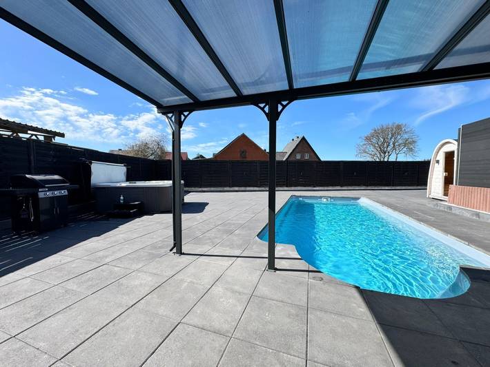 Ferienhaus für 4 Personen, mit Terrasse und Garten sowie Sauna