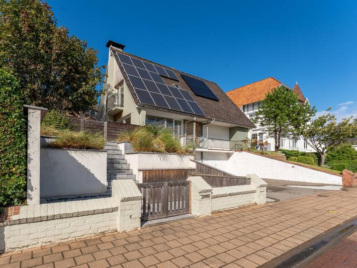 Location de vacances pour 8 personnes, avec terrasse et jardin, animaux acceptés dans Coxyde-les-Bains - 2