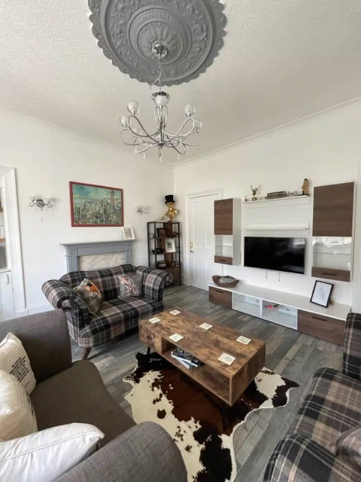 Entire holiday apartment, Isle of Bute Blissful Retreat- Stunning 3 Bed Flat in Isle of Bute, Argyll & Bute
