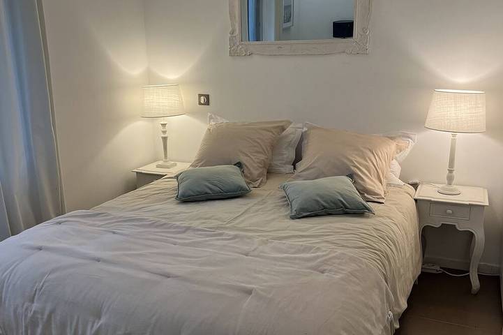 Location de vacances pour 4 personnes, avec jardin et terrasse, animaux acceptés à Saint-Marc-Jaumegarde - 4