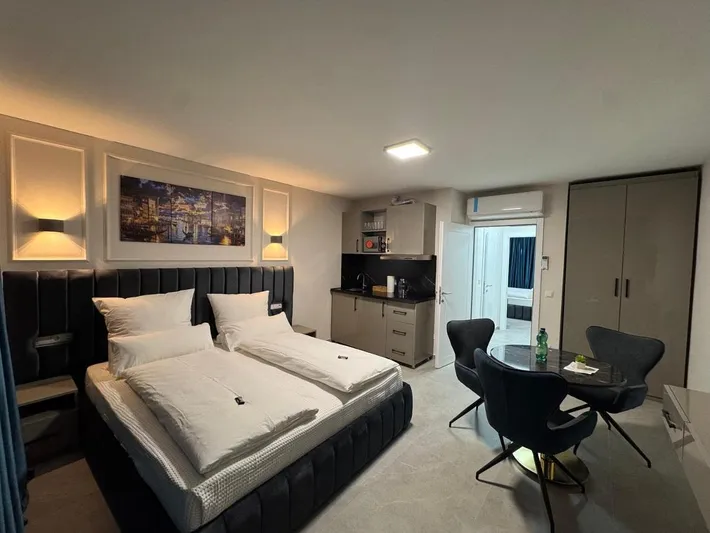 Apartmenthotel für 2 Personen, mit Terrasse - 1