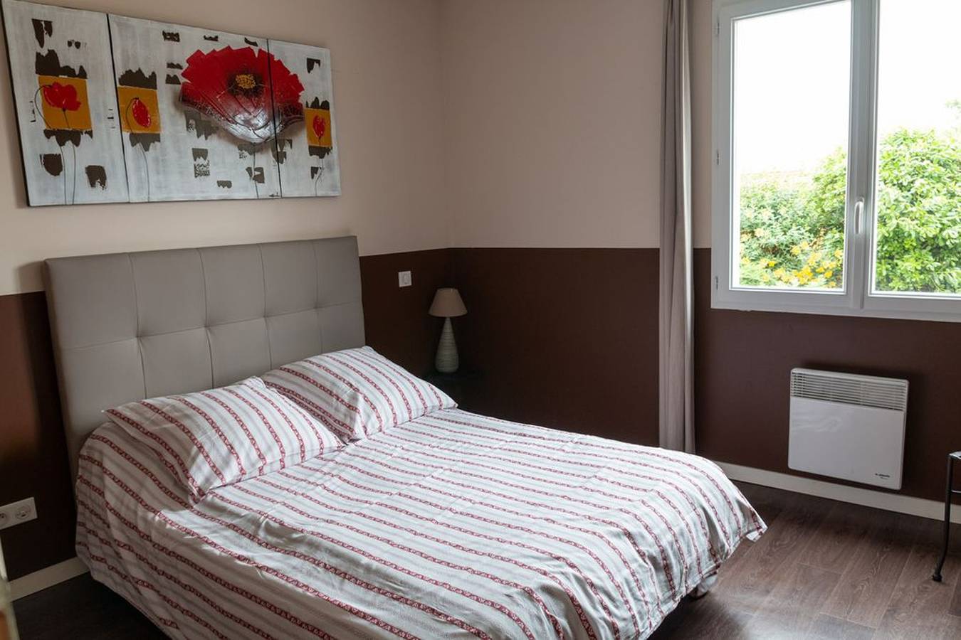 Amplia villa en Arès con piscina privada y jacuzzi in Arès, Region de Arcachon