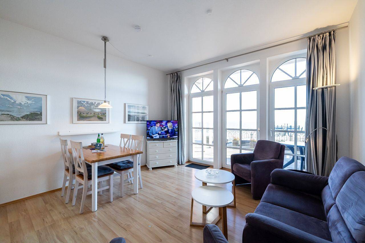 Ganze Wohnung, Nordland Appartments-Wohnung Nordstrand - Direkt am Meer, näher dran geht nicht! in Wyk auf Föhr (Stadt), Wyk auf Föhr