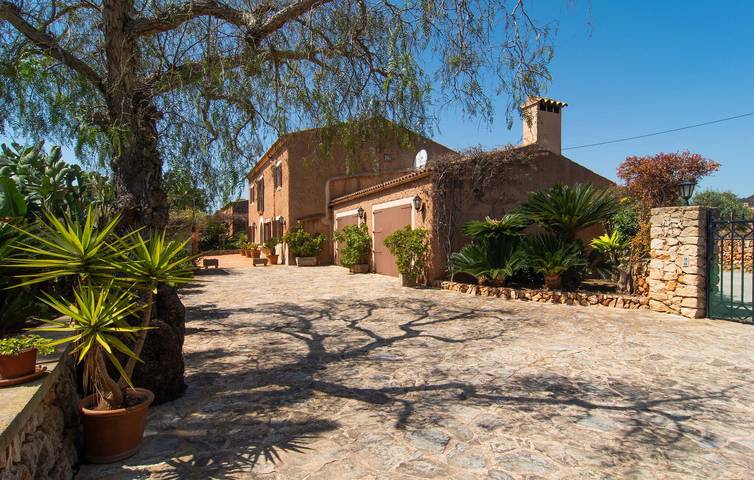 Holiday home for 10 people, with terrace - 1