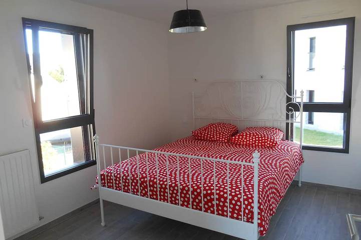 Location de vacances pour 10 personnes, avec jardin et terrasse à Trégon - 2
