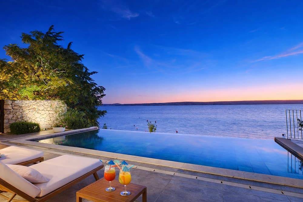 Villa Wind rose by Villas Guide in Lukovo, Velebit Nature Park