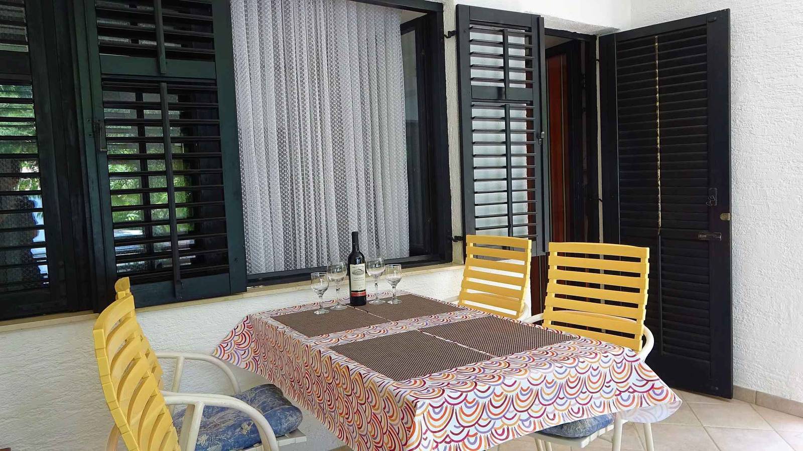 Ganze Ferienwohnung, Ferienwohnung mit Klimaanlage in Cesarica, Naturpark Velebit