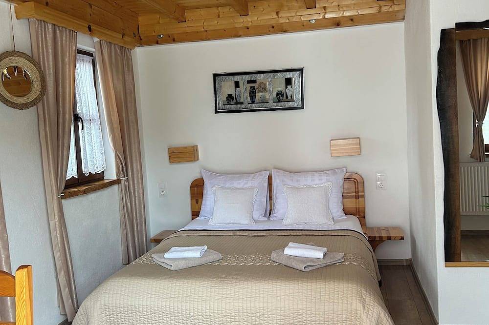Ganze Wohnung, Charming 1-bedroom apartment with Wifi, Ac in serene Jezerce in Smoljanac, Plitvicer Seen