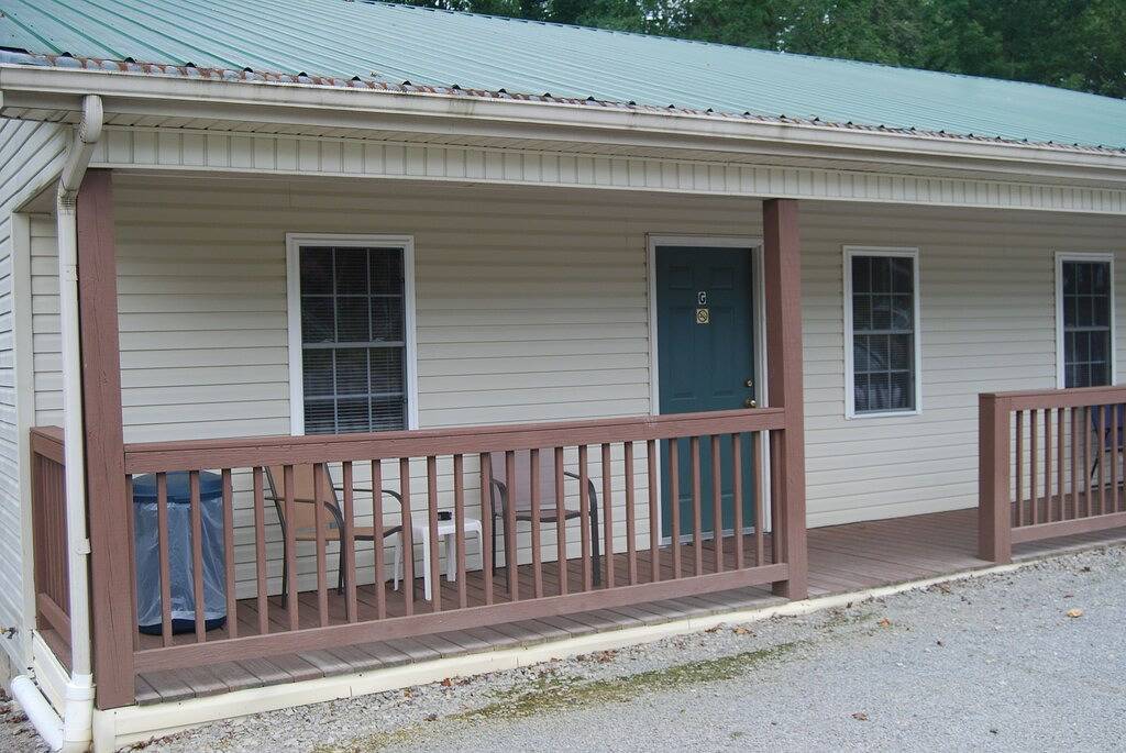 Vacation House for 6 Guests in Lake Cumberland, Russell County