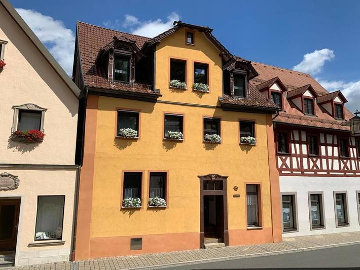 Ferienwohnung für 2 Personen, mit Terrasse und Garten sowie Sauna