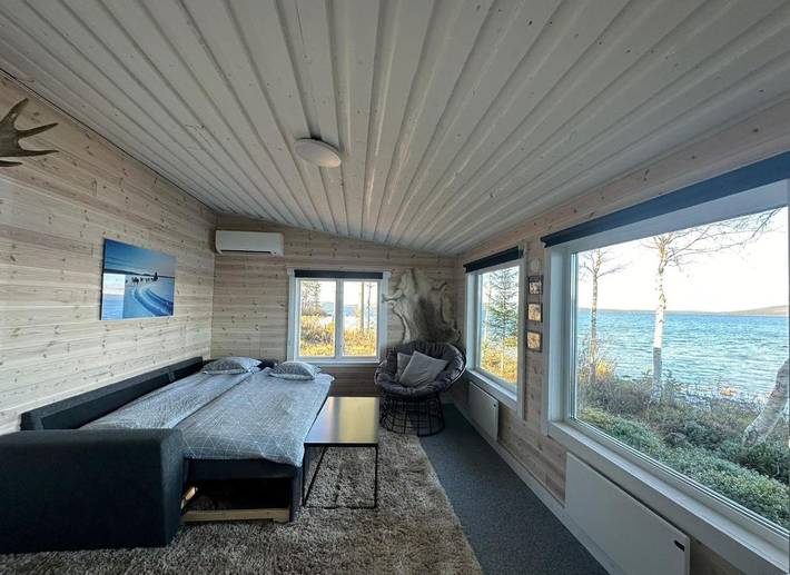 Ferienhaus für 3 Personen, mit Sauna und Ausblick sowie Seeblick und Terrasse in Lappland (Schweden)