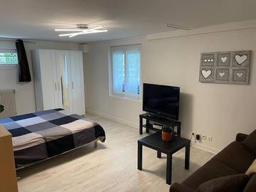 Gîte pour 2 personnes, avec terrasse ainsi que jardin et vue à Louviers