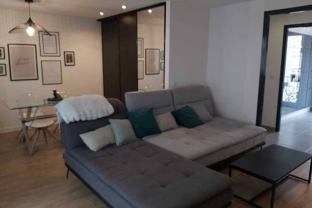 Entire apartment, Aurore's cocoon in Romans-sur-Isère, Valence region