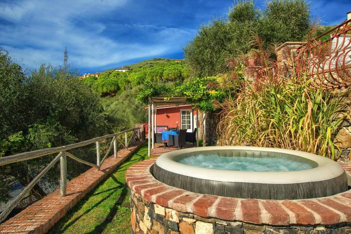 Baita per 2 persone, con balcone/terrazza, adatto a famiglie con bambini - 1