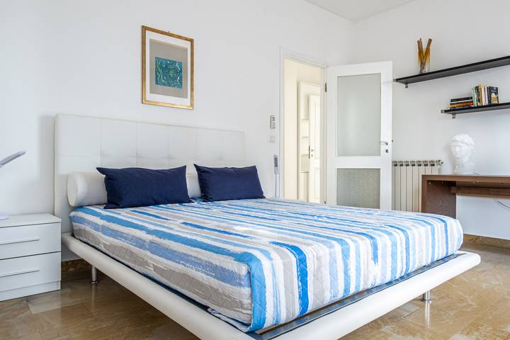 Ferienwohnung für 4 Personen, mit Terrasse in Gardone Riviera - 2